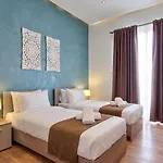 Blu - Indoor Heated Pool, Sauna & Games Villa