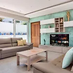 Blu - Indoor Heated Pool, Sauna & Games Mellieħa