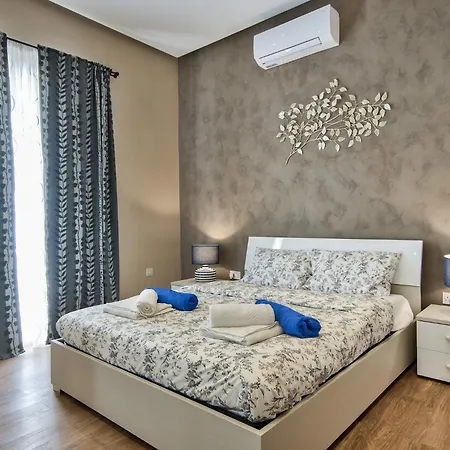 Blu - Family With Indoor Heated Pool, Sauna And Games Mellieħa