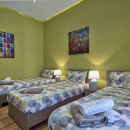 Villa Blu - Family With Indoor Heated Pool, Sauna And Games