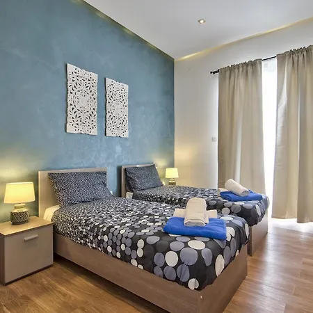 Blu - Family With Indoor Heated Pool, Sauna And Games