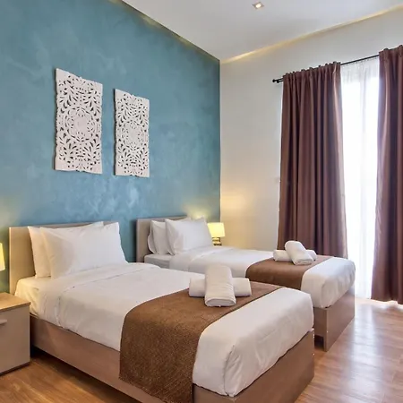 Blu - Indoor Heated Pool, Sauna & Games 别墅