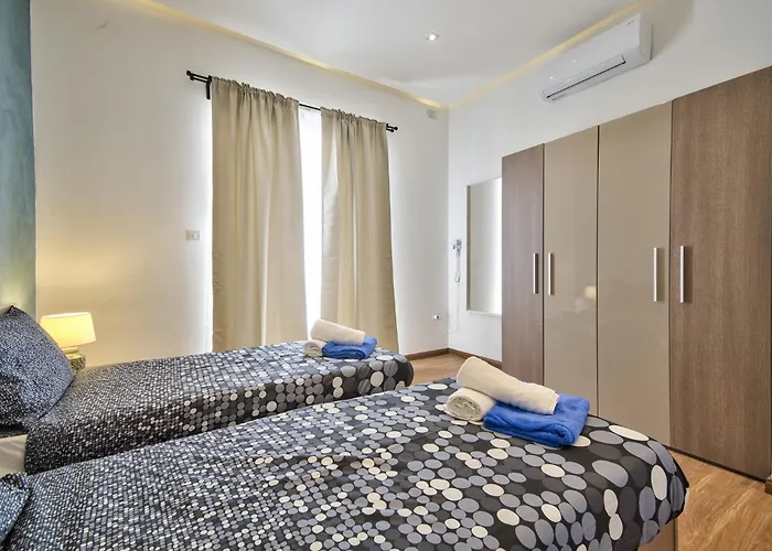 Vila Blu - Family With Indoor Heated Pool, Sauna And Games Mellieħa