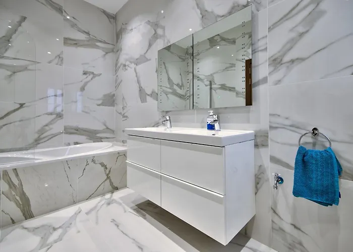 Vila Blu - Family With Indoor Heated Pool, Sauna And Games